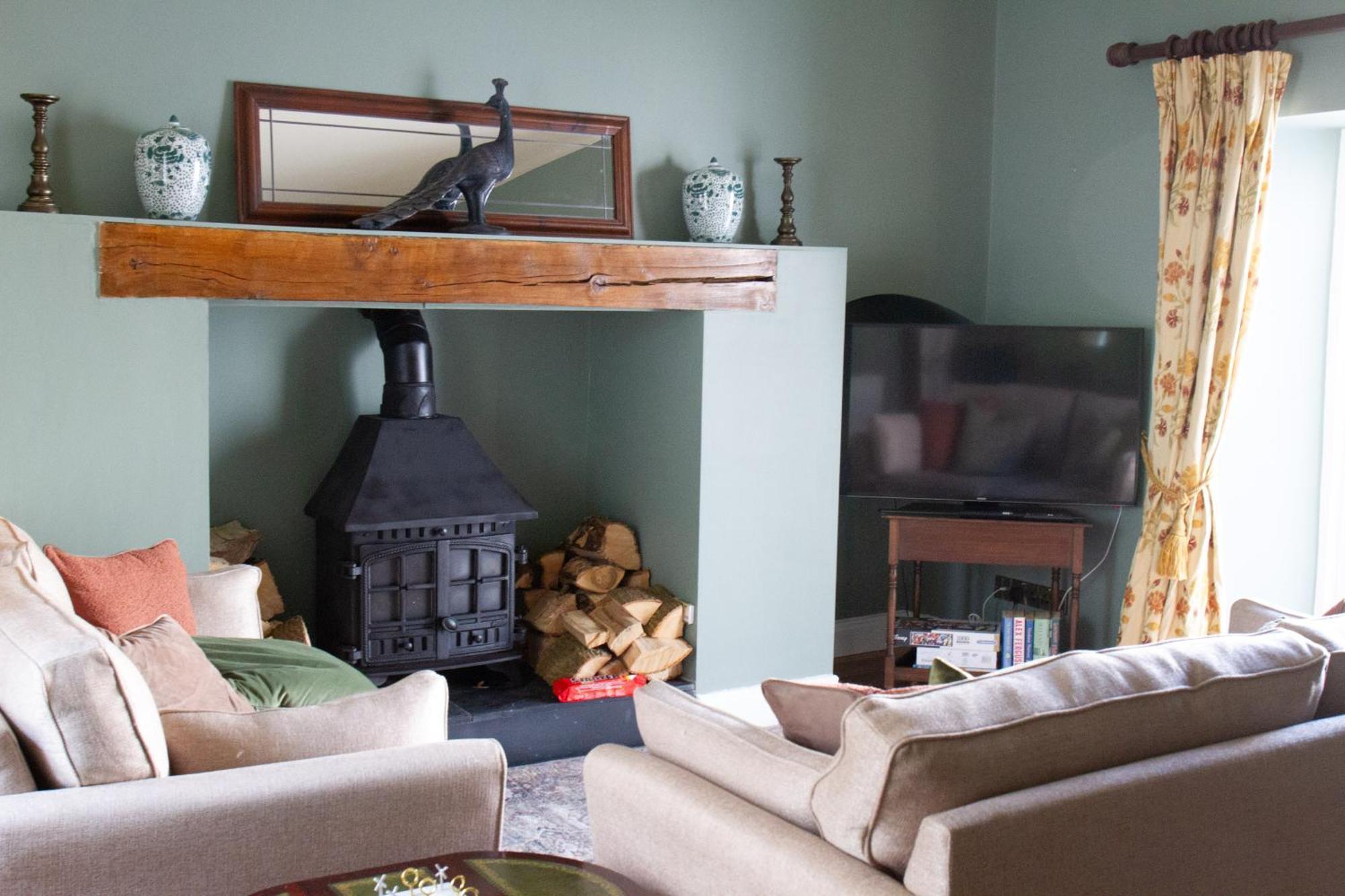 Hill House Lodge Sleeps 6 Overlooking The Rock Of Cashel Кашел Екстериор снимка